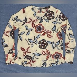 Floral Mees top.  EUC